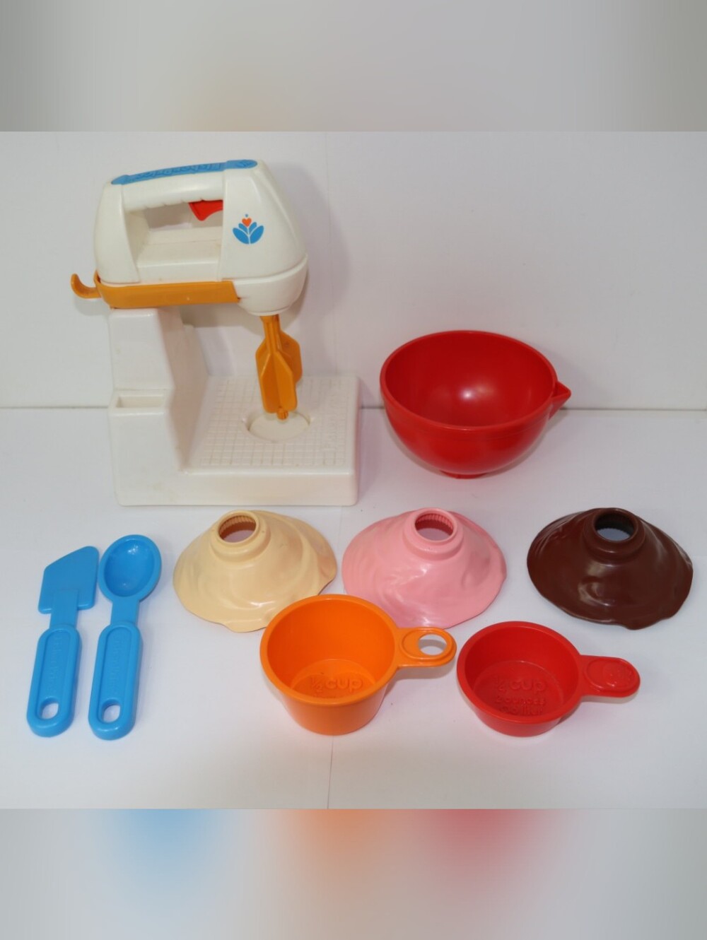 Fisher-Price Mixing Set